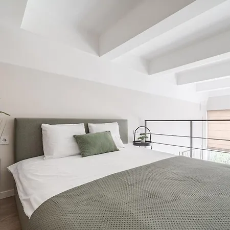 Loft 10 公寓