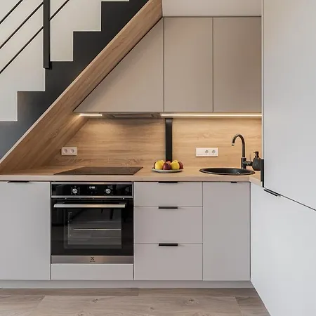 Loft 10
